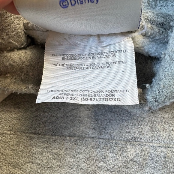 Vintage Disney Snow White Dwarves Group Hug Hoodie Size XXL - Picture 4 of 6